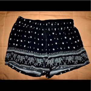 Elephant shorts, Size M. Comfy